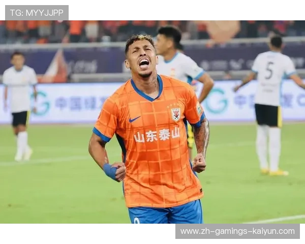 山东泰山前场推进节奏明显提速 山东泰山前场推进节奏明显提速